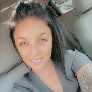 Meet your Posher, Leann